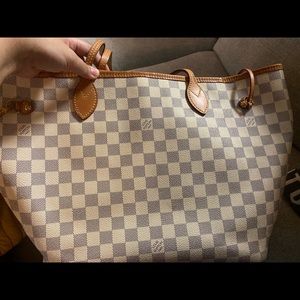 Lv Neverfull